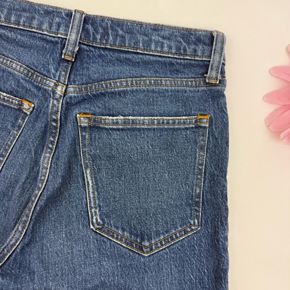 Abercrombie & Fitch The Vintage Flare High Rise Medium Dark Wash - Picture 9 of 13